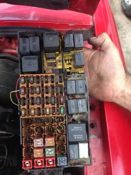 2001 ford ranger 2wd battery junction box|2001 ranger f87z junction box.